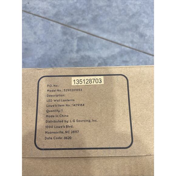 Project Source 14.37-in White 100W Max Outdoor Wall Lantern Frosted Glass Shade - Picture 4 of 10